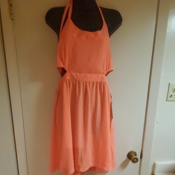 BB Dakota Coral Dress - Picture 3 of 5